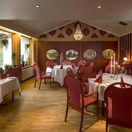 Nordfjord Hotel 4*
